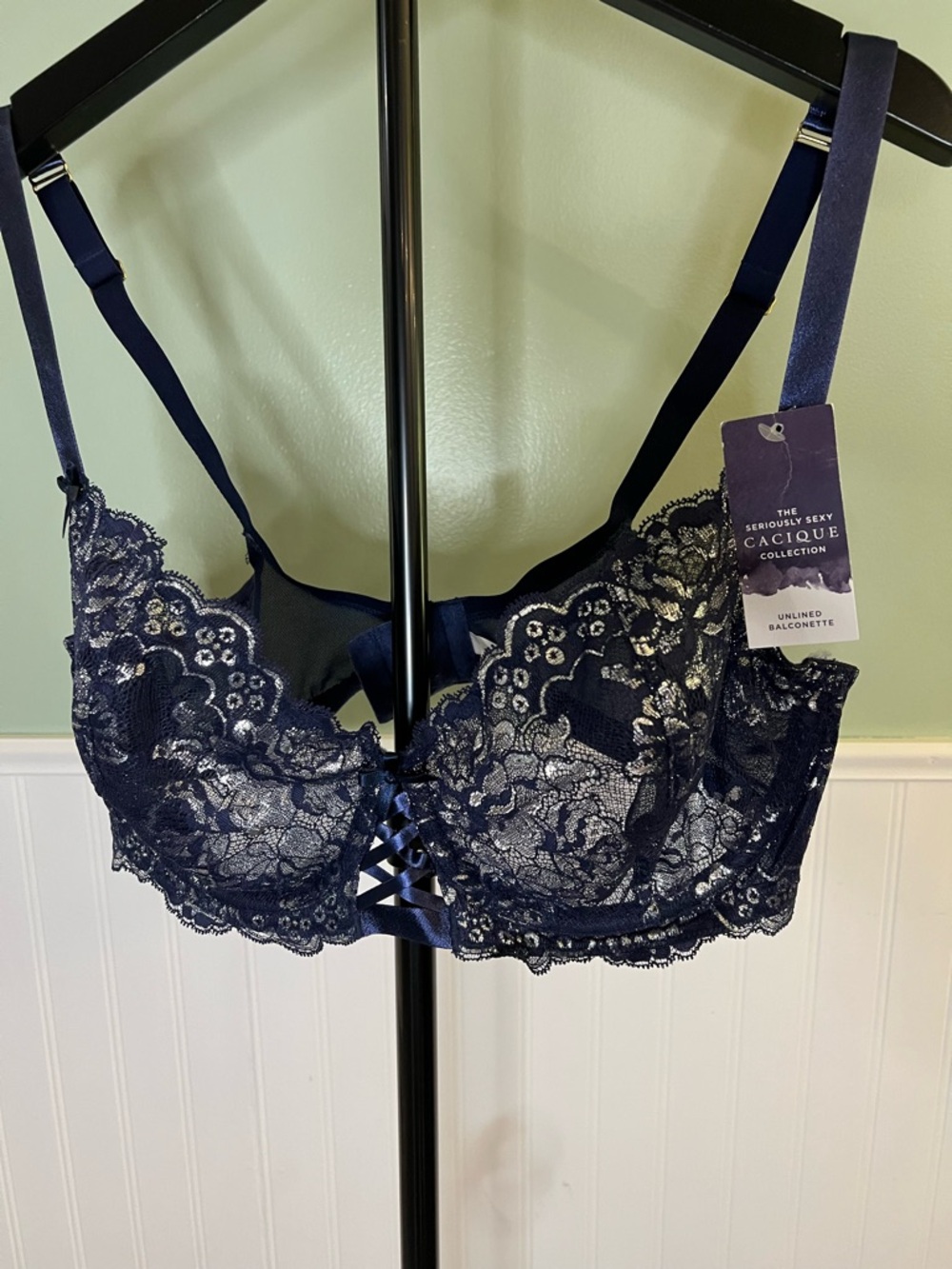 Cacique Deep Navy Lace Unlined Balconette Bra w/Front Lace-Up Detail. Size 40D